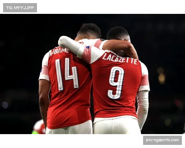 B席称利物浦阿森纳是争冠热门 败给枪手正是曼城低谷期的写照